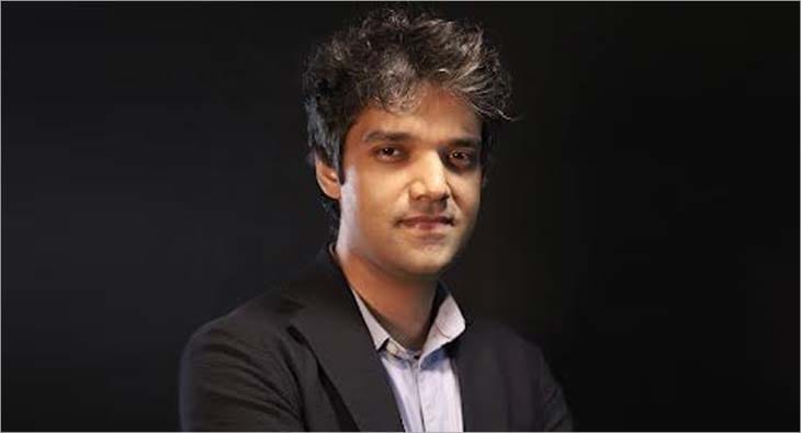 Abhinav Singh?blur=25
