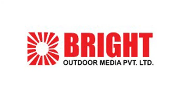 Bright outdoor?blur=25