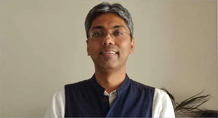 Sumit Mathur?blur=25