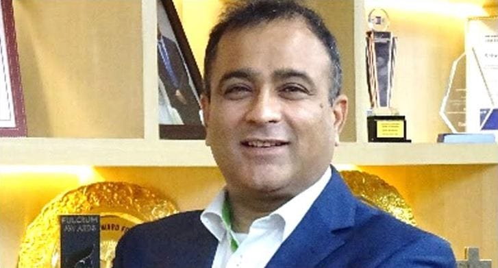 deepak?blur=25