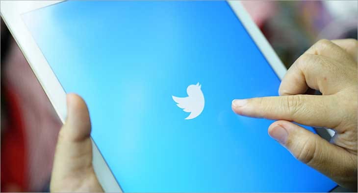 Twitter?blur=25