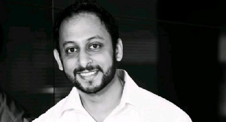 vignesh?blur=25