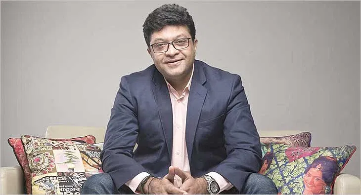 Neeraj Vyas?blur=25