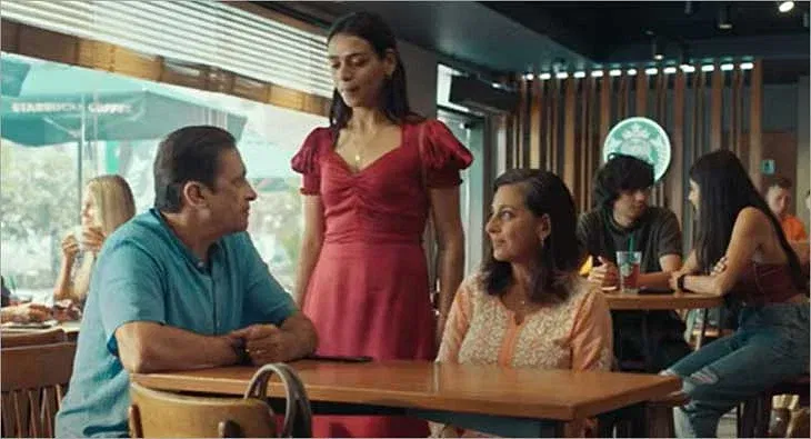 best ads?blur=25