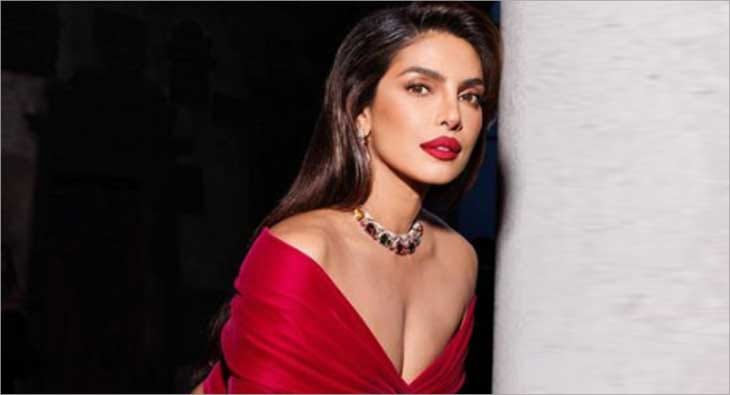 priyanka chopra?blur=25
