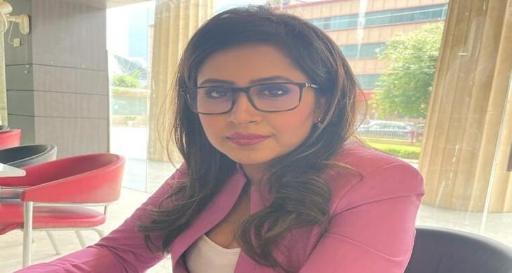 Abhilasha Pathak?blur=25