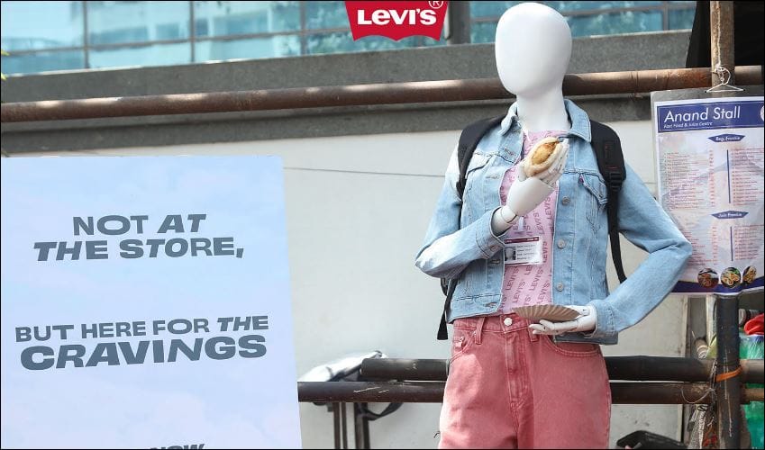 levi's ad campaign mannequins