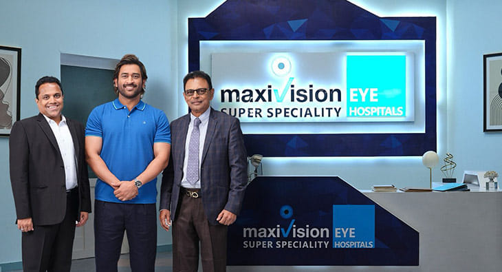 Dhoni?blur=25