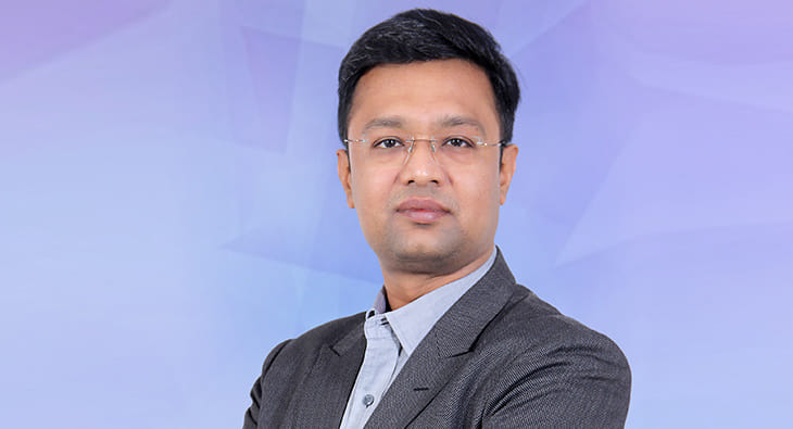 sanjay?blur=25