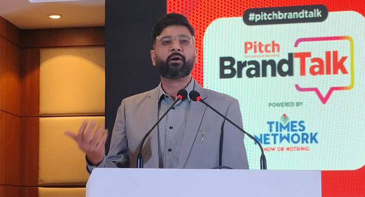 Pitch Brand Talk?blur=25