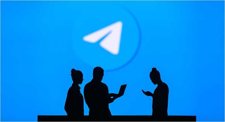 telegram?blur=25