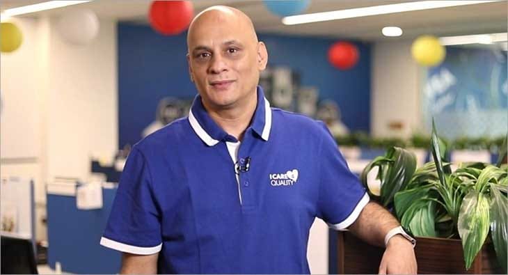 Sunil Gadgil Nivea?blur=25