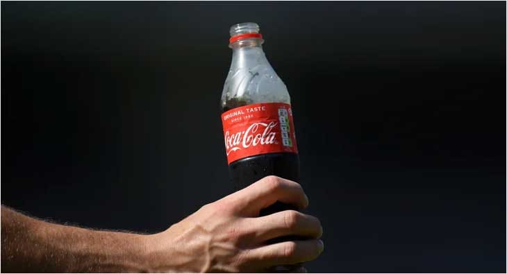 coca-cola?blur=25