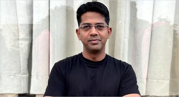 CARS24 Arpit Srivastava?blur=25