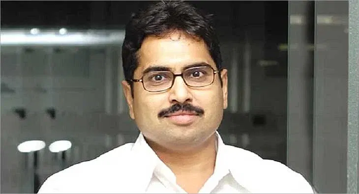 Sanjay Jaju?blur=25