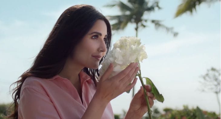 Katrina Kaif Uniqlo ad?blur=25