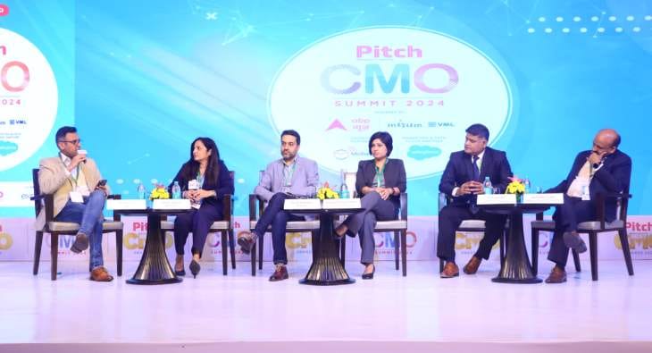 GenAI BFSI Pitch CMO 2024?blur=25