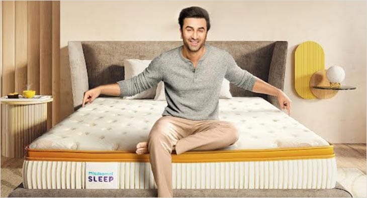 Ranbir Kapoor Nilkamal Sleep?blur=25