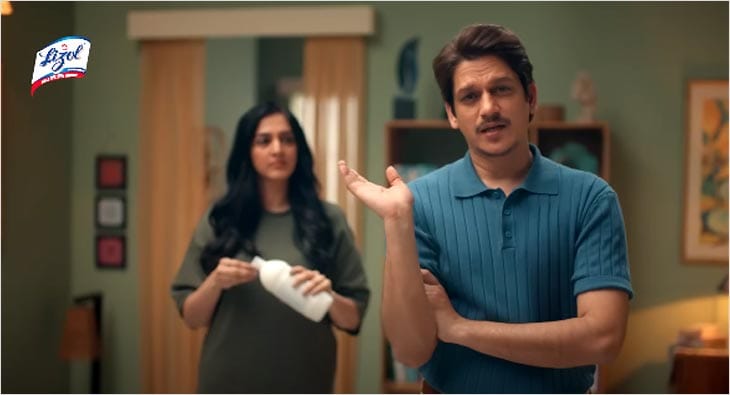 Vijay Varma Lizol ad?blur=25