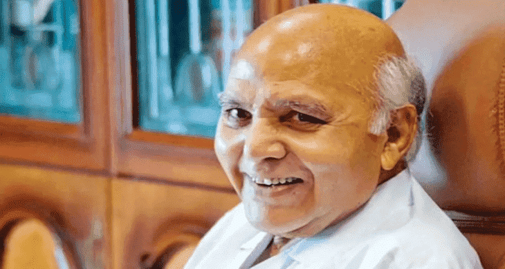 Ramoji Rao?blur=25
