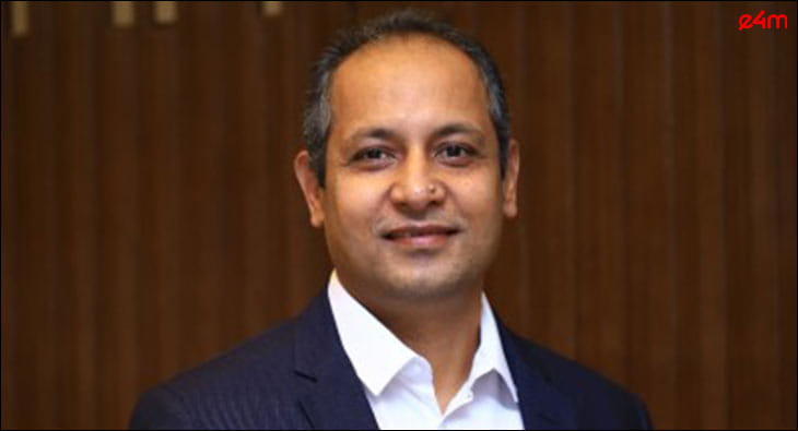 Dinesh Joshi?blur=25