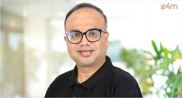 Sumit Aggarwal?blur=25