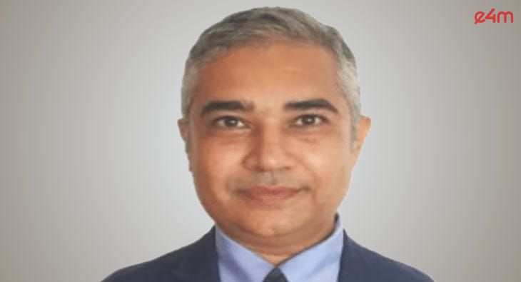 dr idris loya zee?blur=25