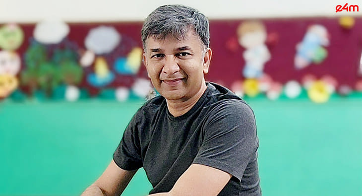Ashiish V Patil?blur=25