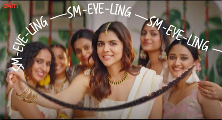 Himalaya Kajal Kalyani Priyadarshan?blur=25