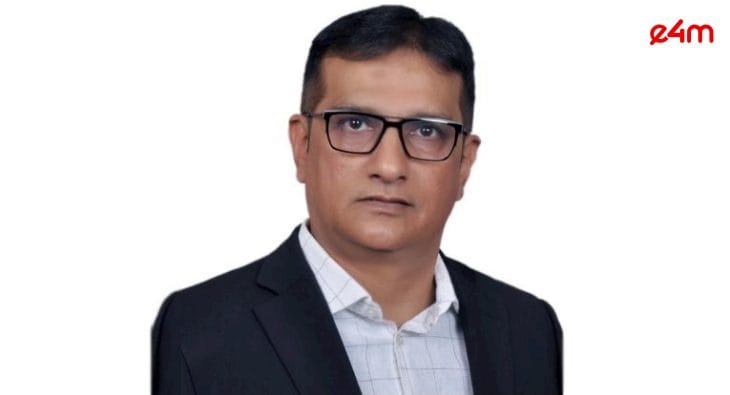 Rajesh Sareen?blur=25