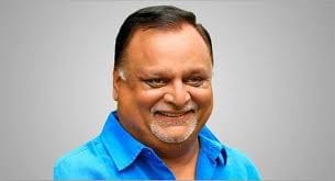M V Shreyams Kumar INS?blur=25