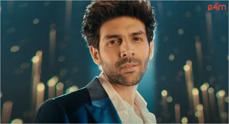 Kartik Aaryan?blur=25