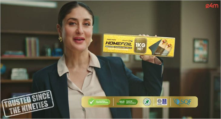 Homefoil Enormous Brands Kareena Kapoor?blur=25