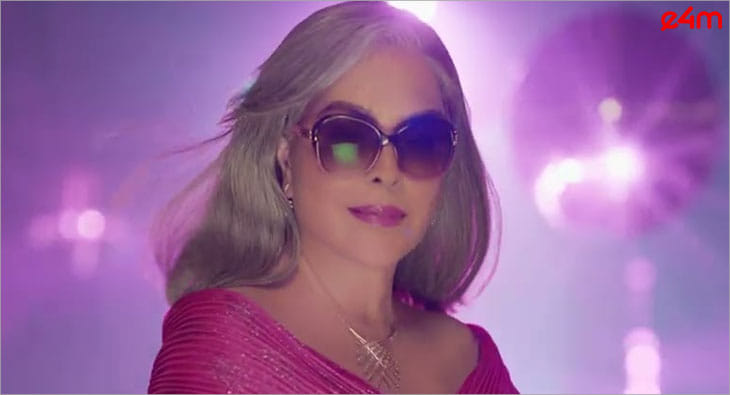 Zeenat Aman?blur=25