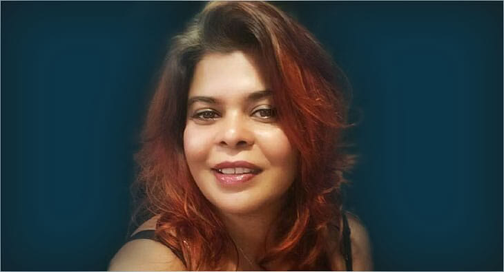 Mitali Srivastava Hough?blur=25