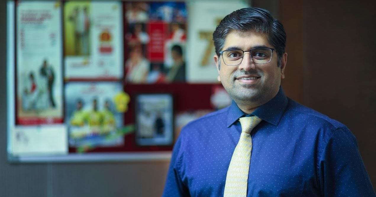 abhinav iyer muthoot?blur=25