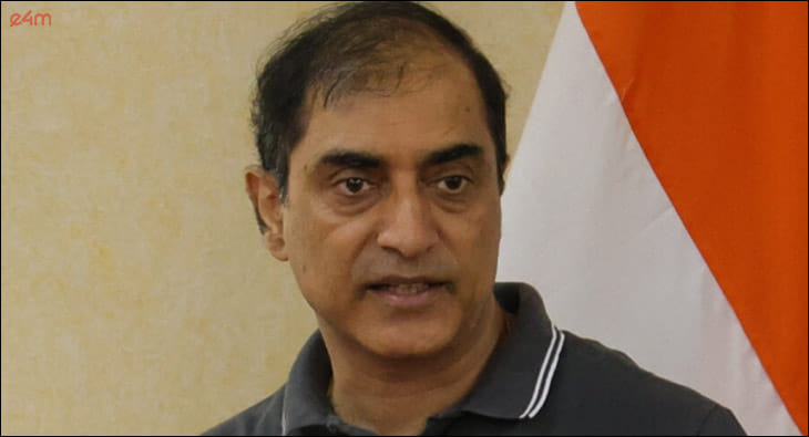 Pankaj Seith?blur=25