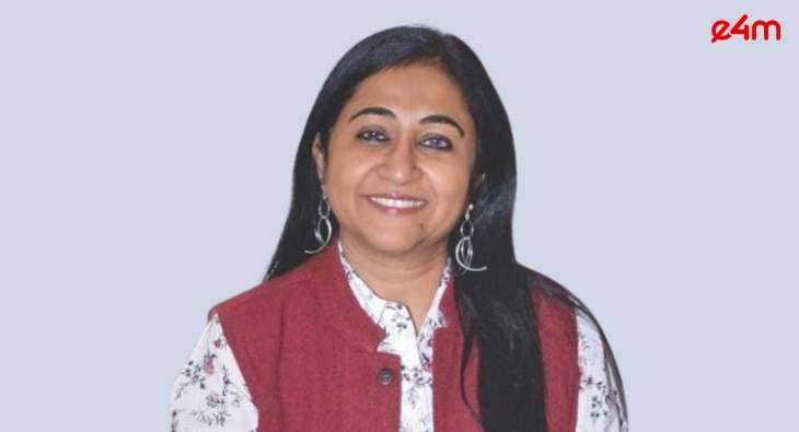 Vandana Das?blur=25
