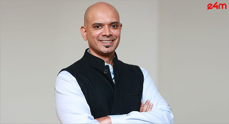 akhil almeida?blur=25