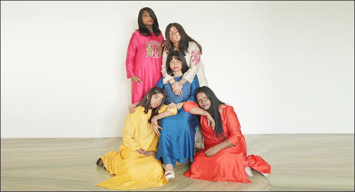 ganga fashion?blur=25