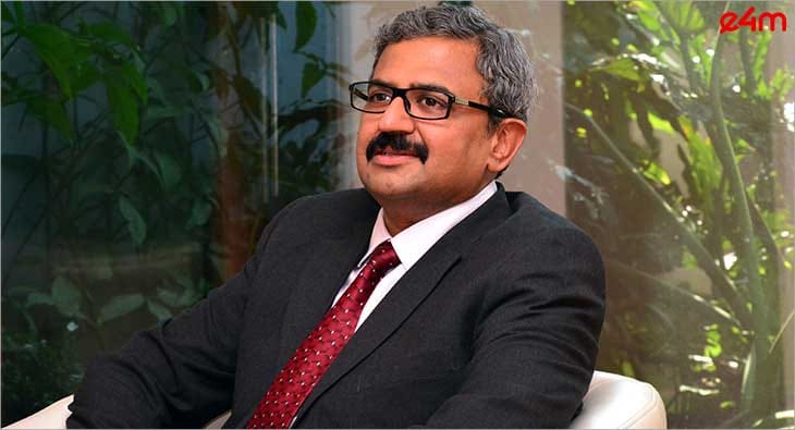 Sridhar Balakrishnan Duroflex?blur=25