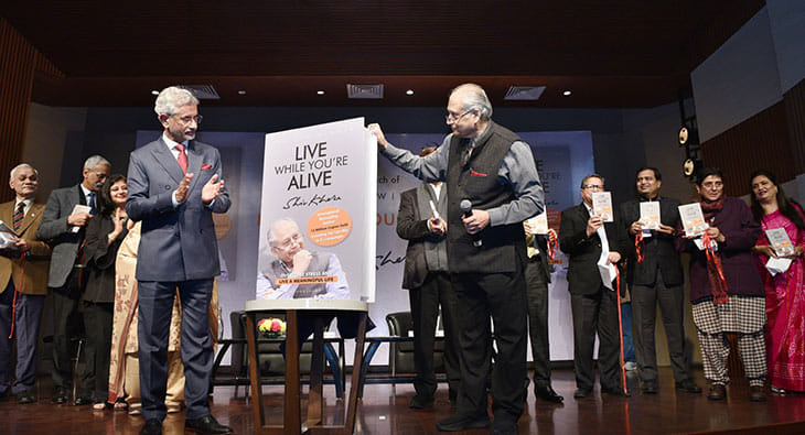 Shiv Khera?blur=25