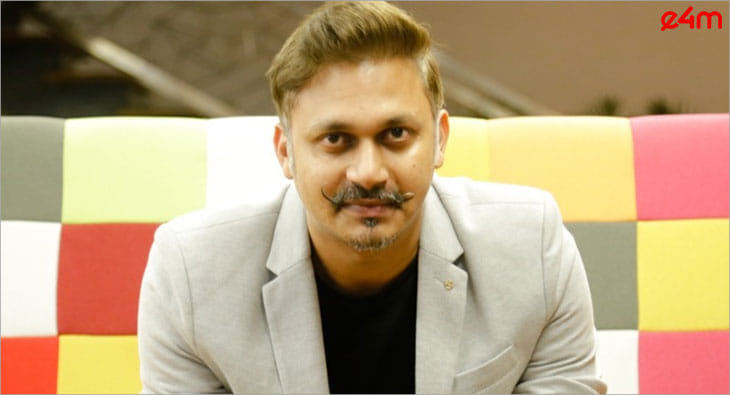 Nikhil Kumar?blur=25