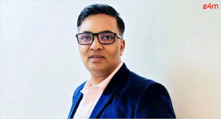 Shailendra T?blur=25