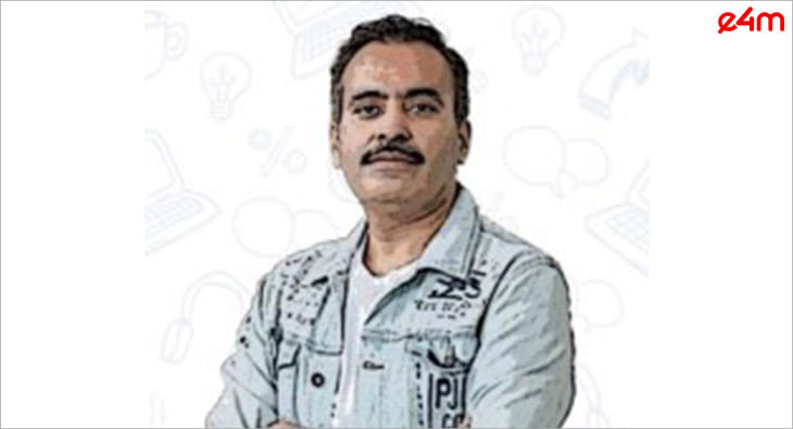 Manish Kapoor M&S?blur=25