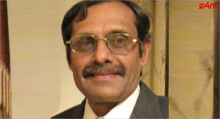 suresh kaushik?blur=25
