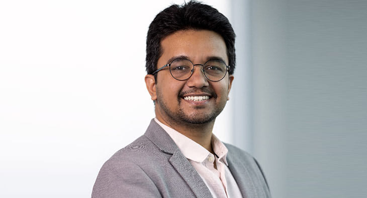 Divij sharma?blur=25