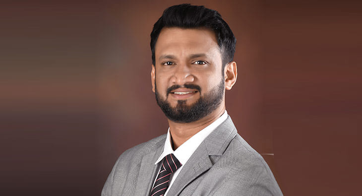 Varun Mohan?blur=25