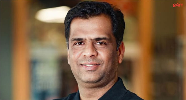 Nitin Agarwal?blur=25