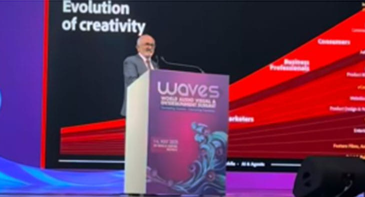 Shantanu Narayen?blur=25